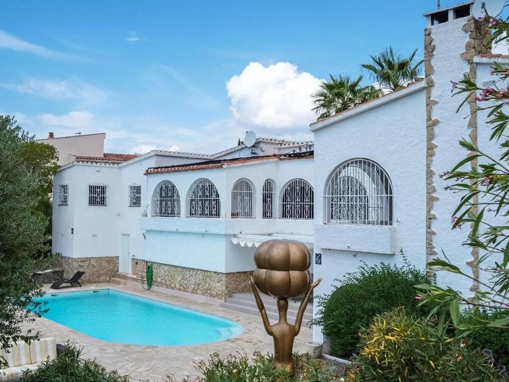 Villa Andaluz Roses Mas Fumats ספרד